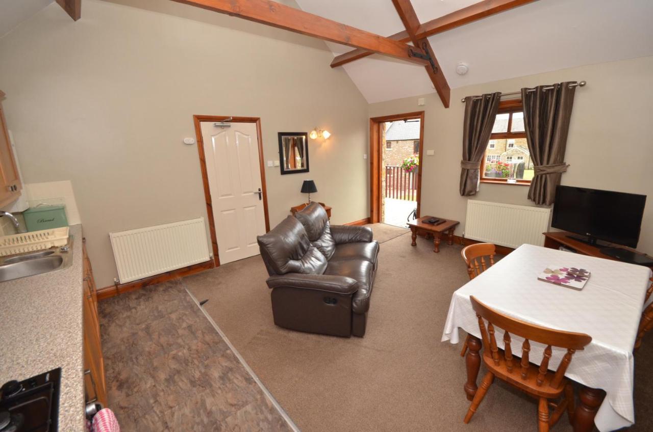 Plawsworth Hall Serviced Cottages And Apartments Дарем Экстерьер фото