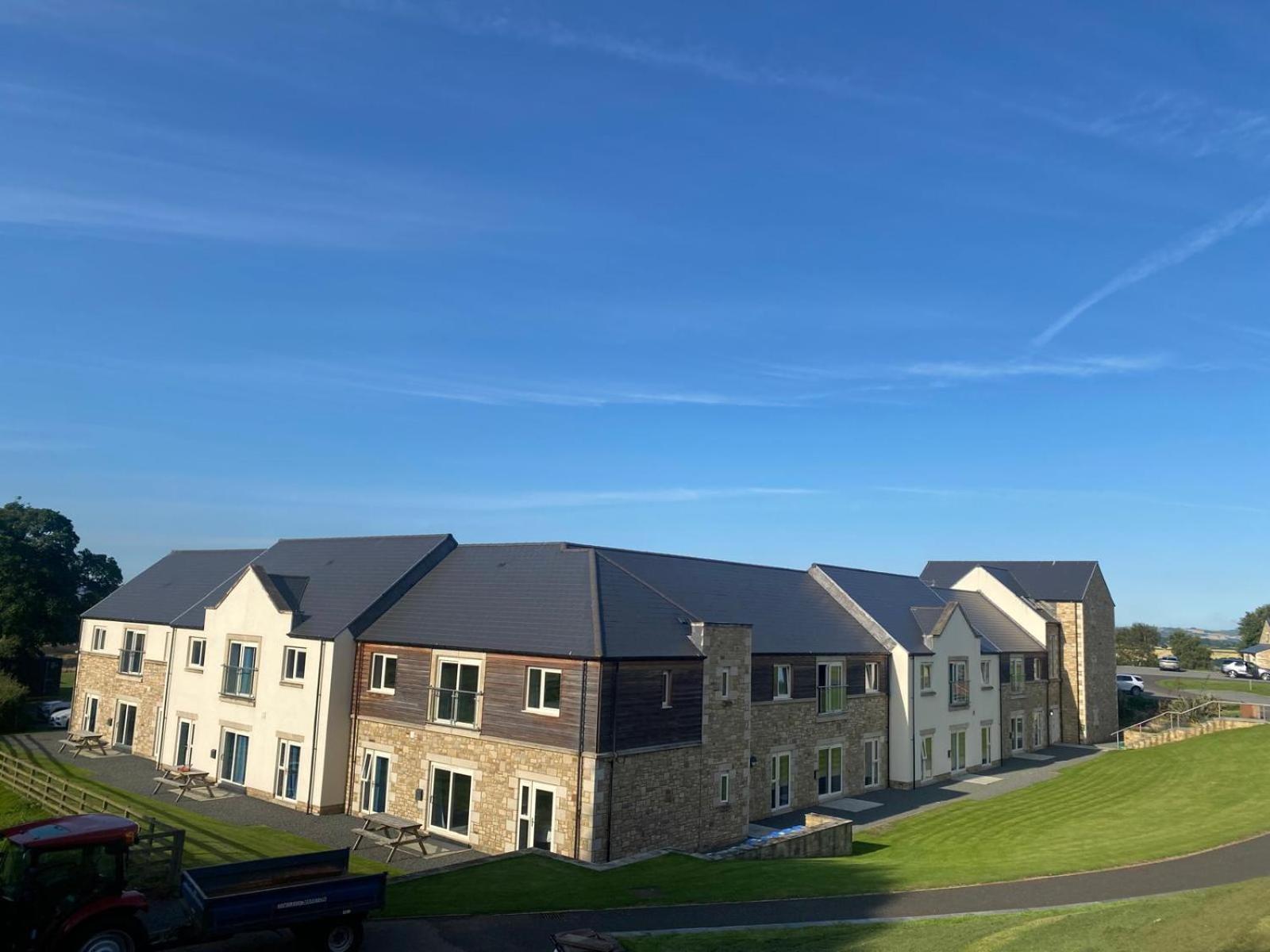 Plawsworth Hall Serviced Cottages And Apartments Дарем Экстерьер фото