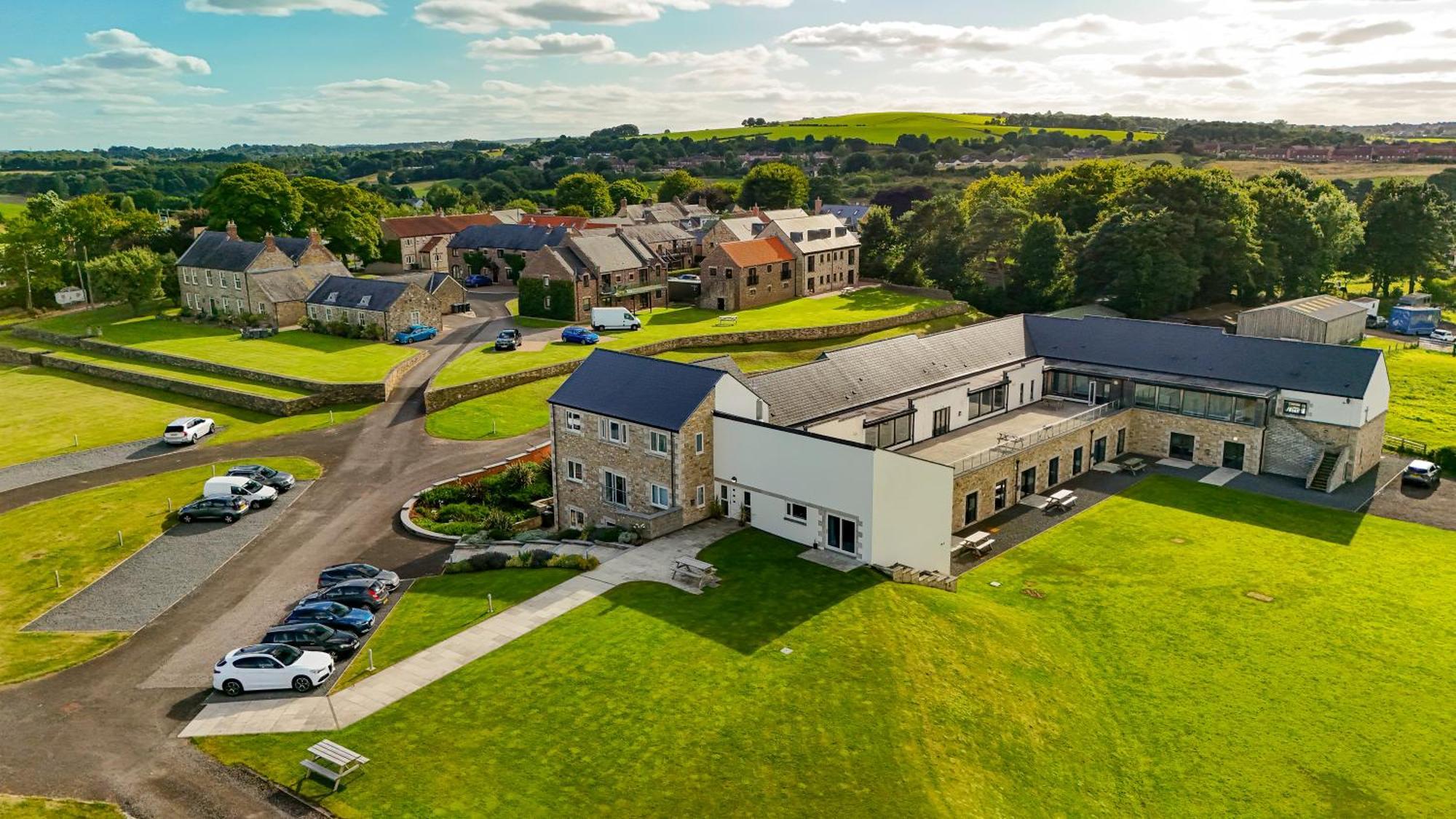 Plawsworth Hall Serviced Cottages And Apartments Дарем Экстерьер фото